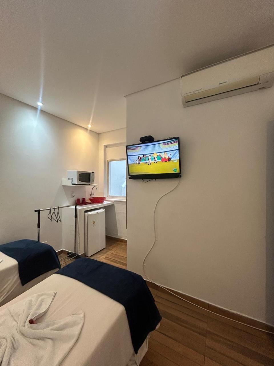Pousada E Hostel Sao Paulo Comfort - Bairro Pinheiros, Proximo Hospital Das Clinicas E Incor, Oscar Freire, Av Paulista, Allianz, Vila Madalena E Facil Acesso Ao Ibirapuera E Morumbi Dış mekan fotoğraf